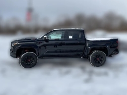 Toyota Tacoma 4WD TRD Pro Hybrid Double Cab 5' Bed AT (Natl) 2026