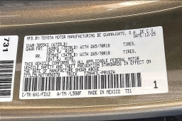 Toyota Tacoma 4WD TRD Off Road Hybrid Double Cab 5' Bed AT (Natl) 2026