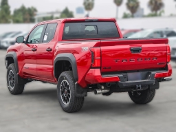 Toyota Tacoma 4WD TRD Off Road Hybrid Double Cab 5' Bed AT (Natl) 2026