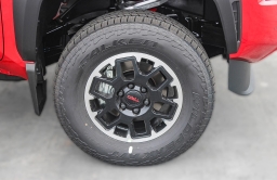 Toyota Tacoma 4WD TRD Off Road Hybrid Double Cab 5' Bed AT (Natl) 2026