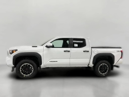 Toyota Tacoma 4WD TRD Off Road Hybrid Double Cab 5' Bed AT (Natl) 2026
