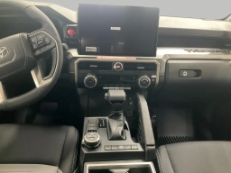 Toyota Tacoma 4WD TRD Off Road Hybrid Double Cab 5' Bed AT (Natl) 2026