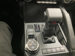 Toyota Tacoma 4WD TRD Off Road Hybrid Double Cab 5' Bed AT (Natl) 2026