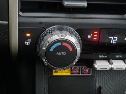 Toyota Tacoma 4WD TRD Off Road Hybrid Double Cab 5' Bed AT (Natl) 2026