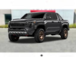 Toyota Tacoma 4WD Trailhunter Hybrid Double Cab 5' Bed AT (GS) 2026