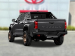 Toyota Tacoma 4WD Trailhunter Hybrid Double Cab 5' Bed AT (GS) 2026