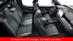 Toyota Tacoma 4WD Trailhunter Hybrid Double Cab 5' Bed AT (GS) 2026