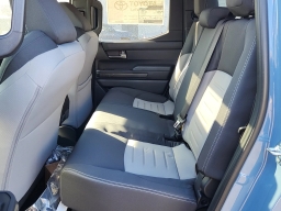 Toyota Tacoma 4WD TRD Off Road Hybrid Double Cab 5' Bed AT (Natl) 2026