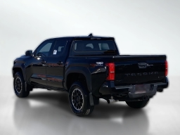 Toyota Tacoma 4WD TRD Off Road Hybrid Double Cab 5' Bed AT (Natl) 2026