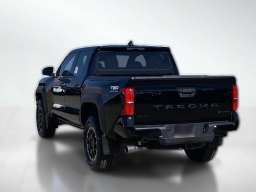 Toyota Tacoma 4WD TRD Off Road Hybrid Double Cab 5' Bed AT (Natl) 2026