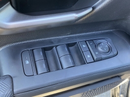 Toyota Tacoma 4WD TRD Off Road Hybrid Double Cab 5' Bed AT (Natl) 2026