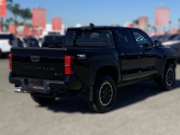 Toyota Tacoma 4WD TRD Off Road Hybrid Double Cab 5' Bed AT (Natl) 2026