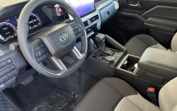 Toyota Tacoma 4WD TRD Off Road Hybrid Double Cab 5' Bed AT (Natl) 2026