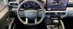 Toyota Tacoma 4WD TRD Off Road Hybrid Double Cab 5' Bed AT (Natl) 2026