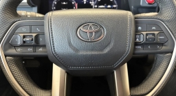 Toyota Tacoma 4WD TRD Off Road Hybrid Double Cab 5' Bed AT (Natl) 2026