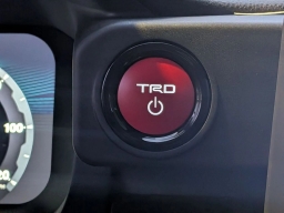 Toyota Tacoma 4WD TRD Off Road Hybrid Double Cab 5' Bed AT (Natl) 2025