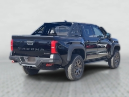 Toyota Tacoma 4WD Trailhunter Hybrid Double Cab 5' Bed AT (Natl) 2026