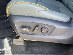 Toyota Tacoma 4WD Trailhunter Hybrid Double Cab 5' Bed AT (Natl) 2026