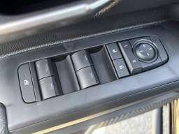 Toyota Tacoma 4WD Trailhunter Hybrid Double Cab 5' Bed AT (Natl) 2026