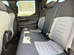 Toyota Tacoma 4WD TRD Off Road Hybrid Double Cab 5' Bed AT (Natl) 2026