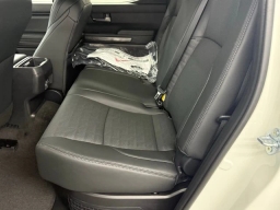 Toyota Tacoma 4WD TRD Off Road Hybrid Double Cab 5' Bed AT (Natl) 2026