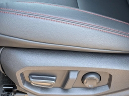 Toyota Tacoma 4WD TRD Pro Hybrid Double Cab 5' Bed AT (GS) 2026