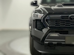 Toyota Tacoma 4WD TRD Sport Hybrid Double Cab 5' Bed AT (Natl) 2026