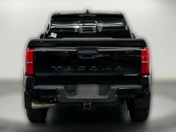 Toyota Tacoma 4WD TRD Sport Hybrid Double Cab 5' Bed AT (Natl) 2026