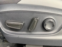 Toyota Tacoma 4WD TRD Sport Hybrid Double Cab 5' Bed AT (Natl) 2026