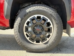 Toyota Tacoma 4WD TRD Off Road Hybrid Double Cab 5' Bed AT (Natl) 2026