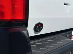 Toyota Tacoma 4WD Trailhunter Hybrid Double Cab 6' Bed AT (Natl) 2026