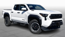 Toyota Tacoma 4WD TRD Off Road Hybrid Double Cab 5' Bed AT (Natl) 2026
