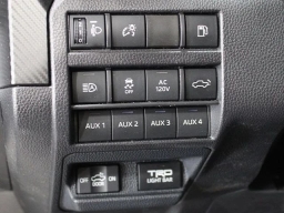 Toyota Tacoma 4WD TRD Pro Hybrid Double Cab 5' Bed AT (Natl) 2026