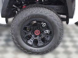 Toyota Tacoma 4WD TRD Pro Hybrid Double Cab 5' Bed AT (Natl) 2026