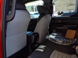 Toyota Tacoma 4WD TRD Off Road Hybrid Double Cab 5' Bed AT (Natl) 2026