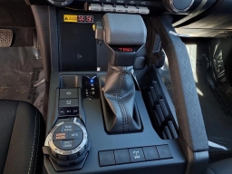 Toyota Tacoma 4WD TRD Off Road Hybrid Double Cab 5' Bed AT (Natl) 2026