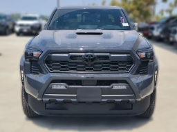 Toyota Tacoma 4WD TRD Sport Hybrid Double Cab 5' Bed AT (Natl) 2026