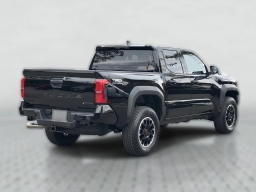 Toyota Tacoma 4WD TRD Off Road Hybrid Double Cab 5' Bed AT (Natl) 2026