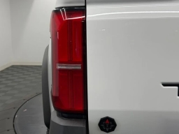 Toyota Tacoma 4WD Trailhunter Hybrid Double Cab 6' Bed AT (Natl) 2026