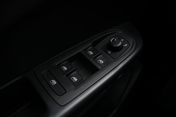 Volkswagen Taos SE Black 4MOTION 2025