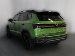 Volkswagen Taos SE Black 4MOTION 2025