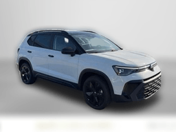 Volkswagen Taos SE Black 4MOTION 2026