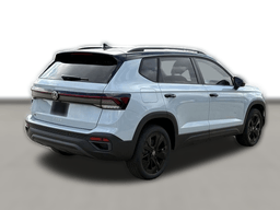 Volkswagen Taos SE Black FWD 2026