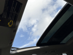 Volkswagen Taos SE Black FWD 2026