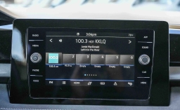 Volkswagen Taos SE Black FWD 2026