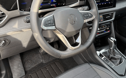 Volkswagen Taos SE Black FWD 2026