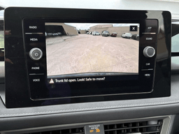 Volkswagen Taos SE Black FWD 2026