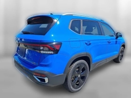 Volkswagen Taos SEL 4MOTION 2025
