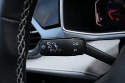 Volkswagen Taos SEL 4MOTION 2025