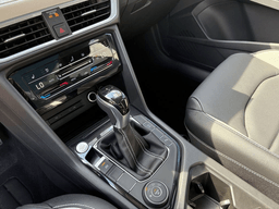 Volkswagen Taos SEL 4MOTION 2025